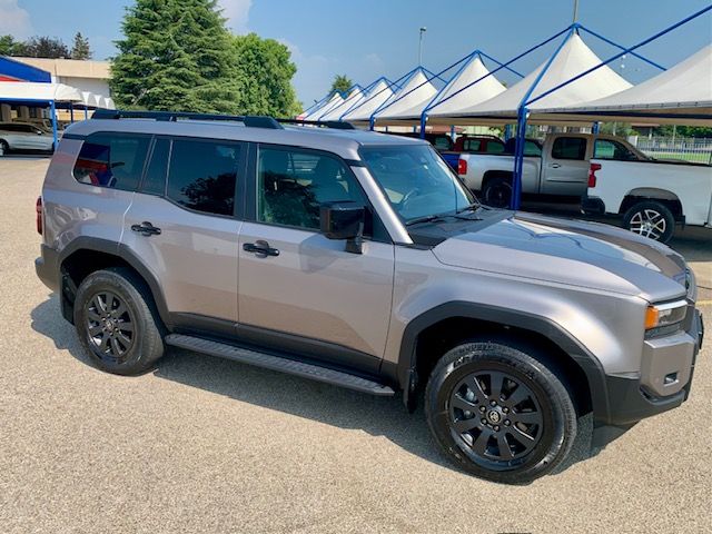2025 TOYOTA Land Cruiser 2.8 d-4d Adventure awd auto