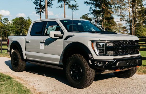 Ford F-150 Raptor R 2023: La bestia americana arriva in Italia grazie a Car America - Bondesan
