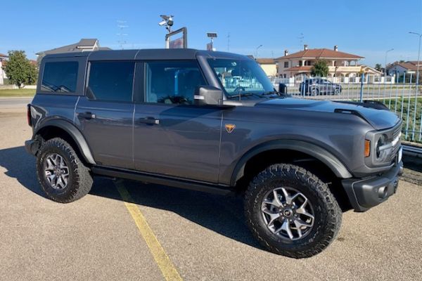 2025 FORD Bronco 2.7 ecoboost V6 Badlands 4x4