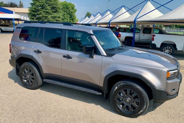 2025 TOYOTA Land Cruiser 2.8 d-4d Adventure awd auto