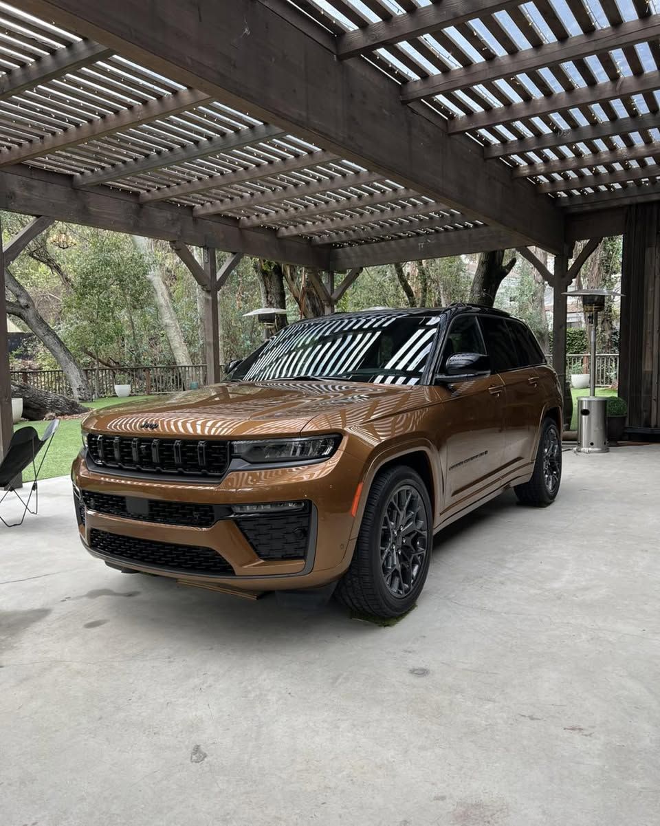 JEEP GRAND CHEROKEE